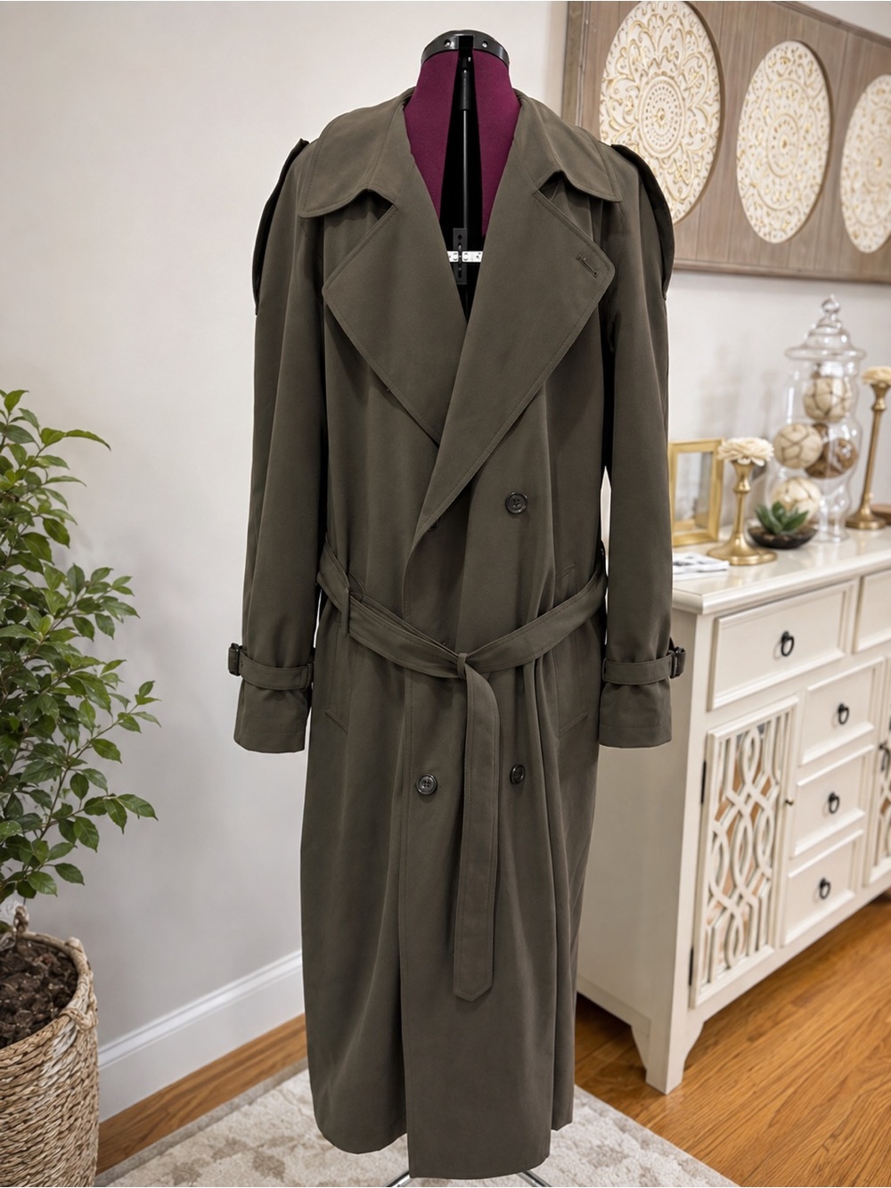 Bill Blass Men’s Trench Coat Size 46 Regular Olive Green Belted Overcoat